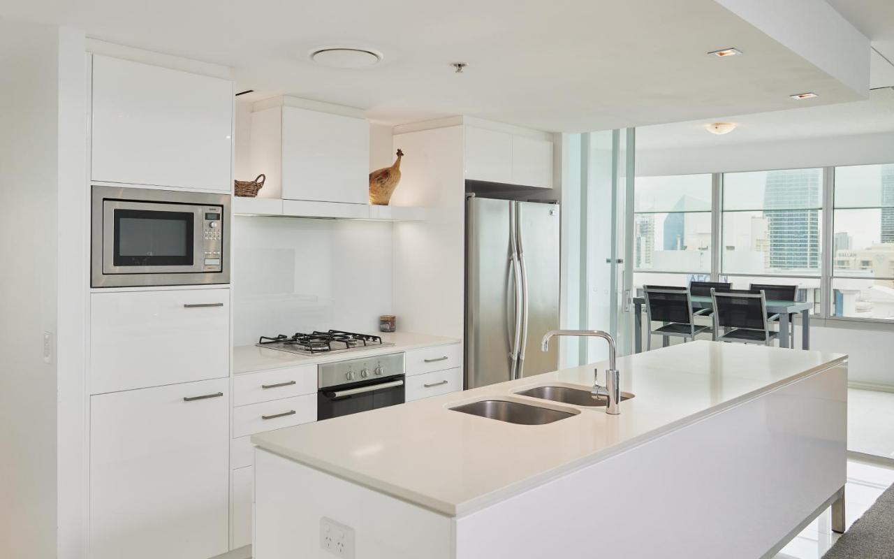 Serain Residences On 9 Hamilton Avenue 골드코스트 외부 사진