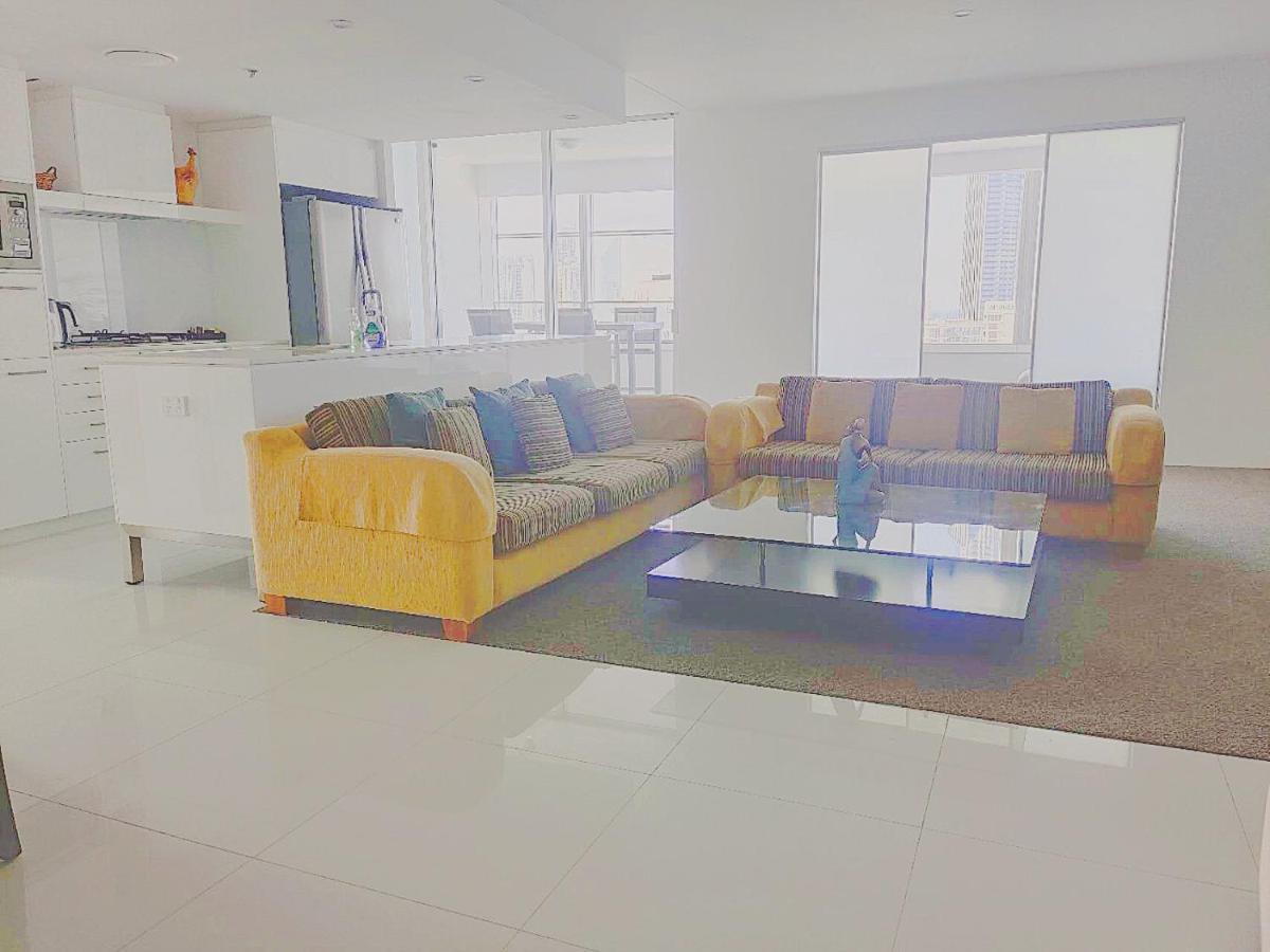 Serain Residences On 9 Hamilton Avenue 골드코스트 외부 사진